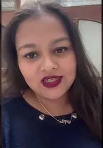 Komal Rastogi, GotechDigi client, recording a video review